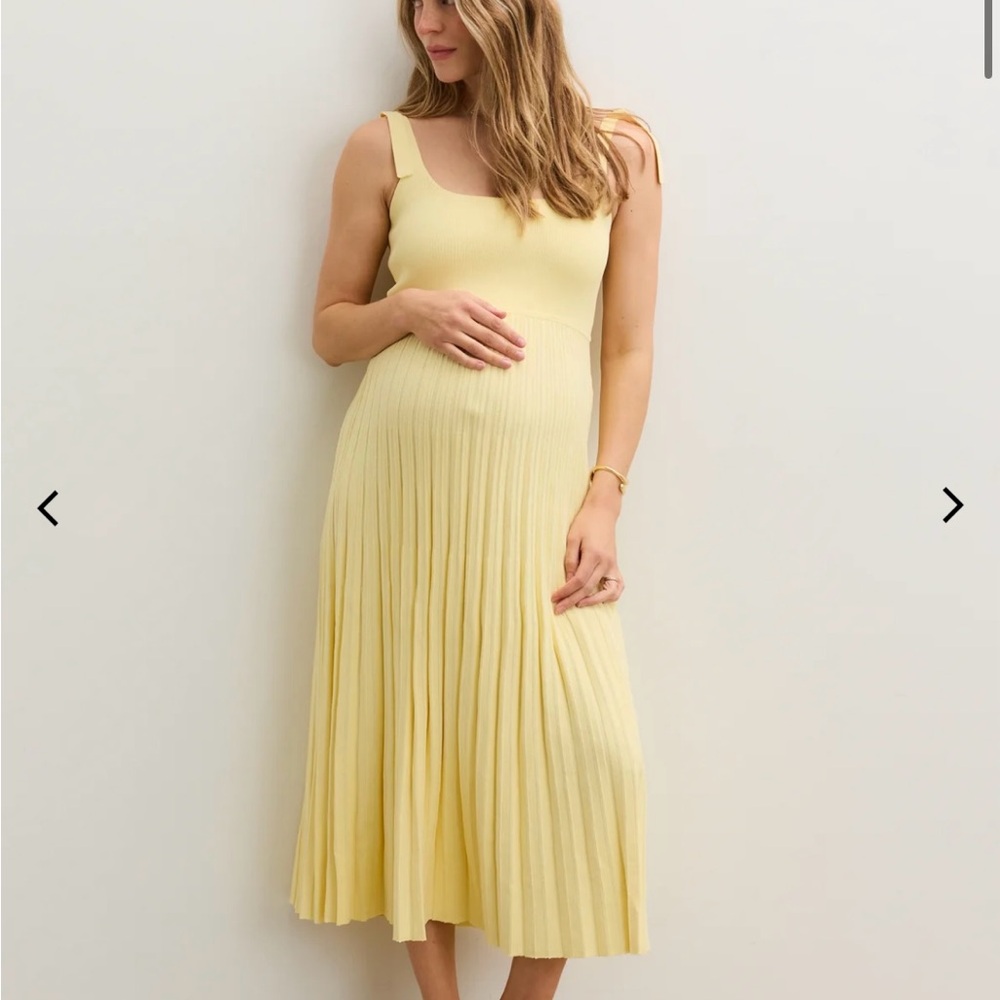 Elegant Yellow Pleated Dress
